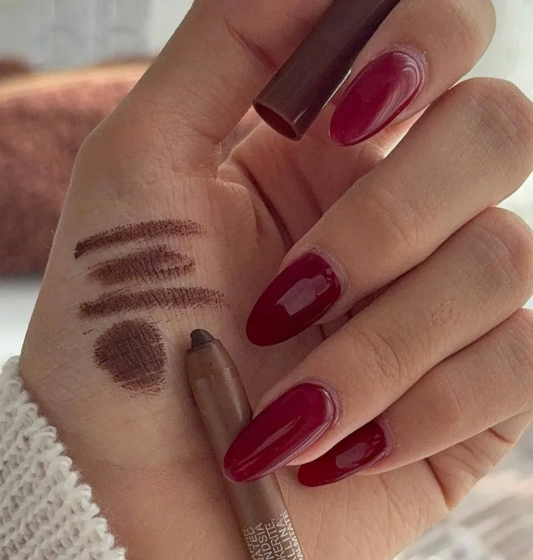 Flormar-brown-eye-pencil-1-min مداد چشم قهوه ای فلورمار