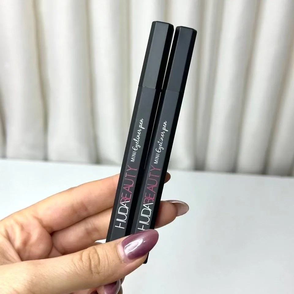 Heda Beauty Magic Eyeliner-2 خط چشم ماژیکی هدی بیوتی